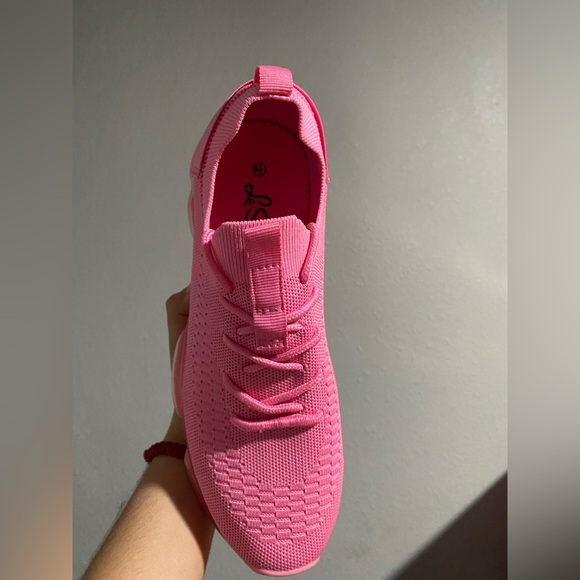 Trendy Pink Knit Sneakers - Picture 3 of 3
